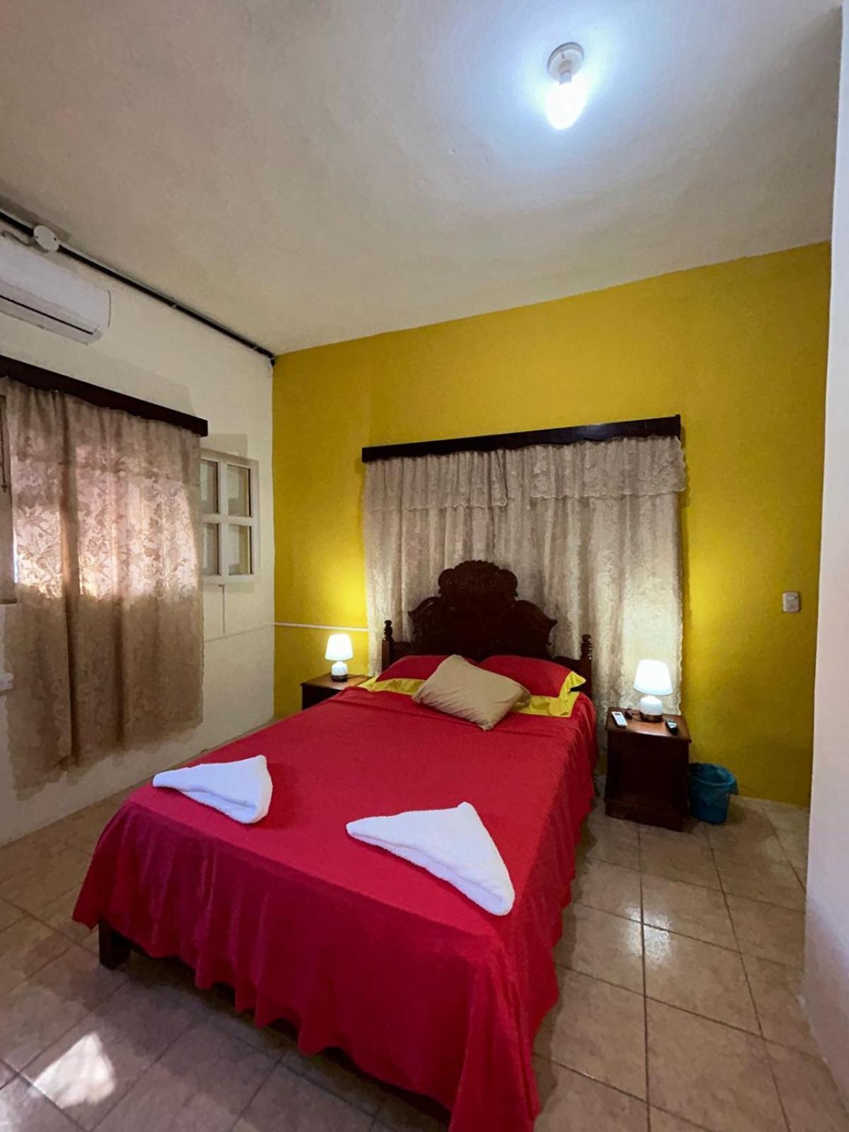 Casa Maya Itza Flores Luaran gambar