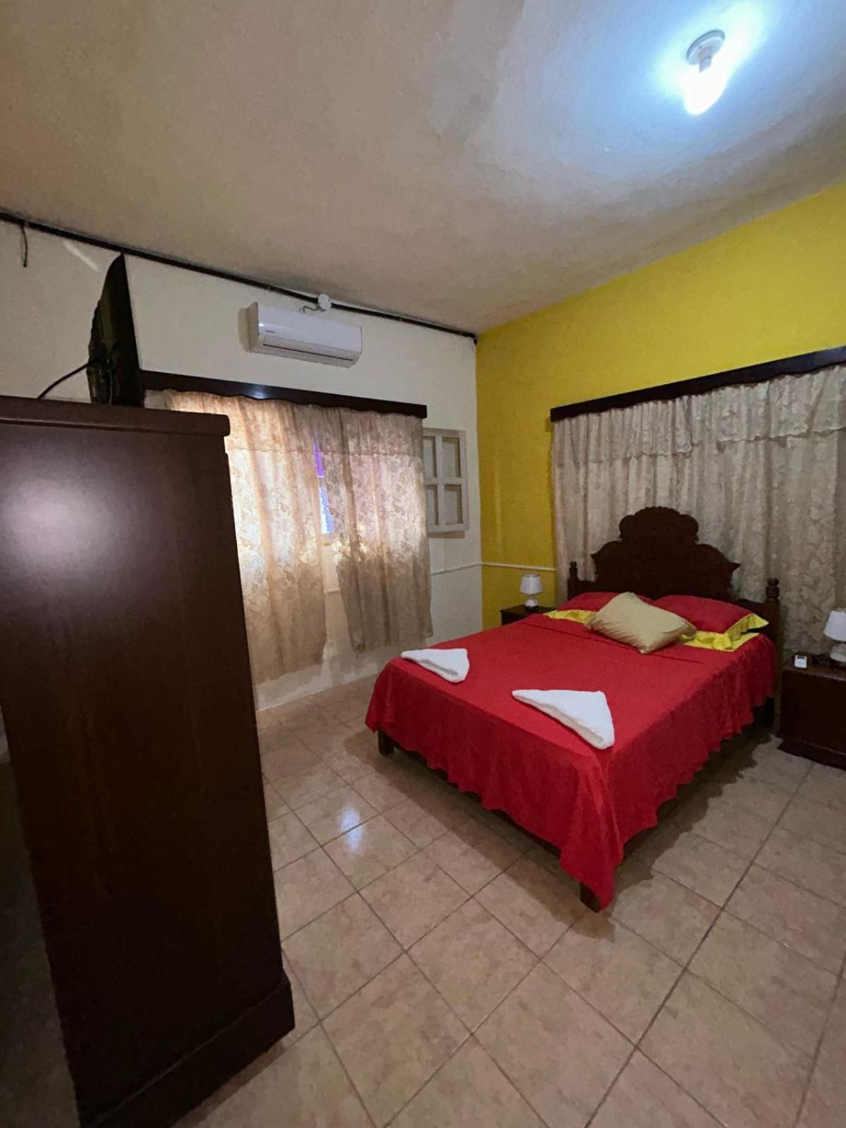 Casa Maya Itza Flores Luaran gambar