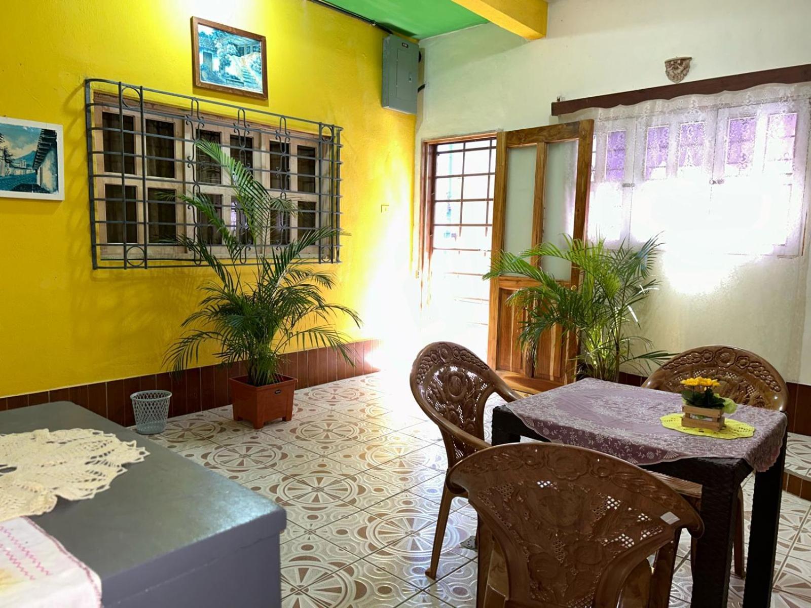 Casa Maya Itza Flores Luaran gambar