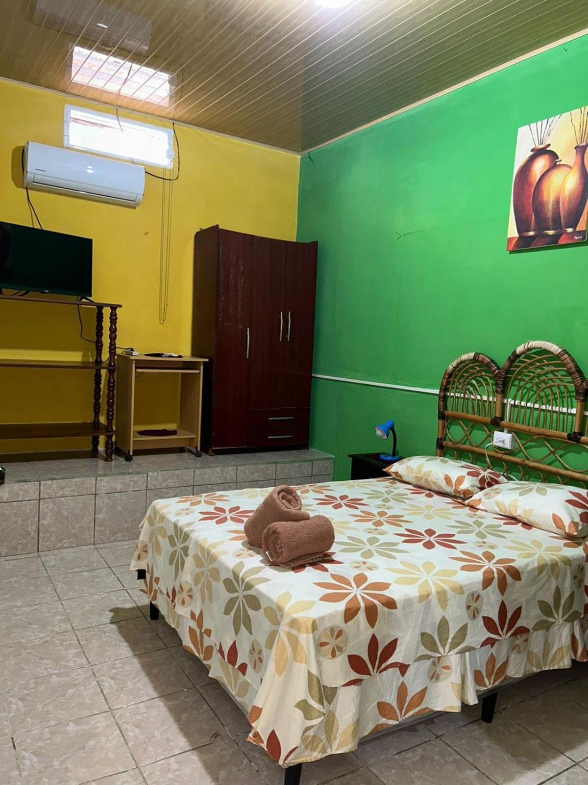 Casa Maya Itza Flores Luaran gambar
