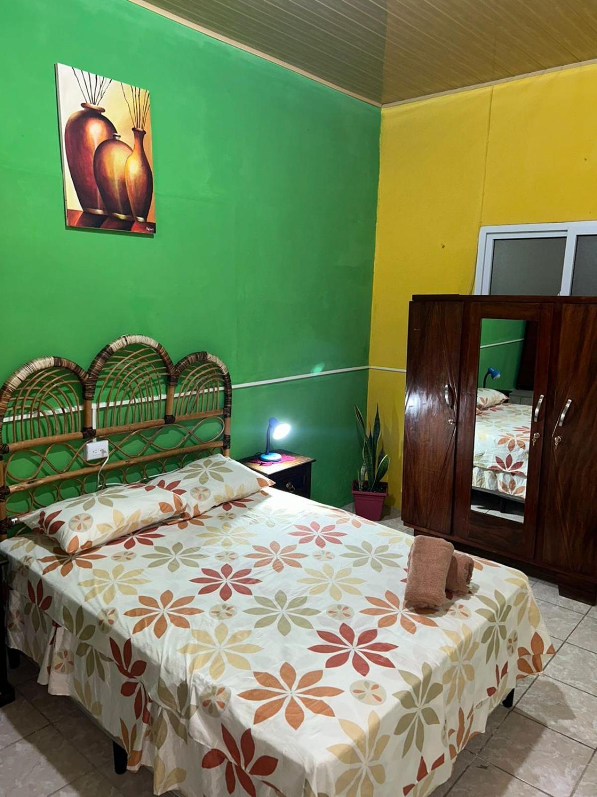 Casa Maya Itza Flores Luaran gambar