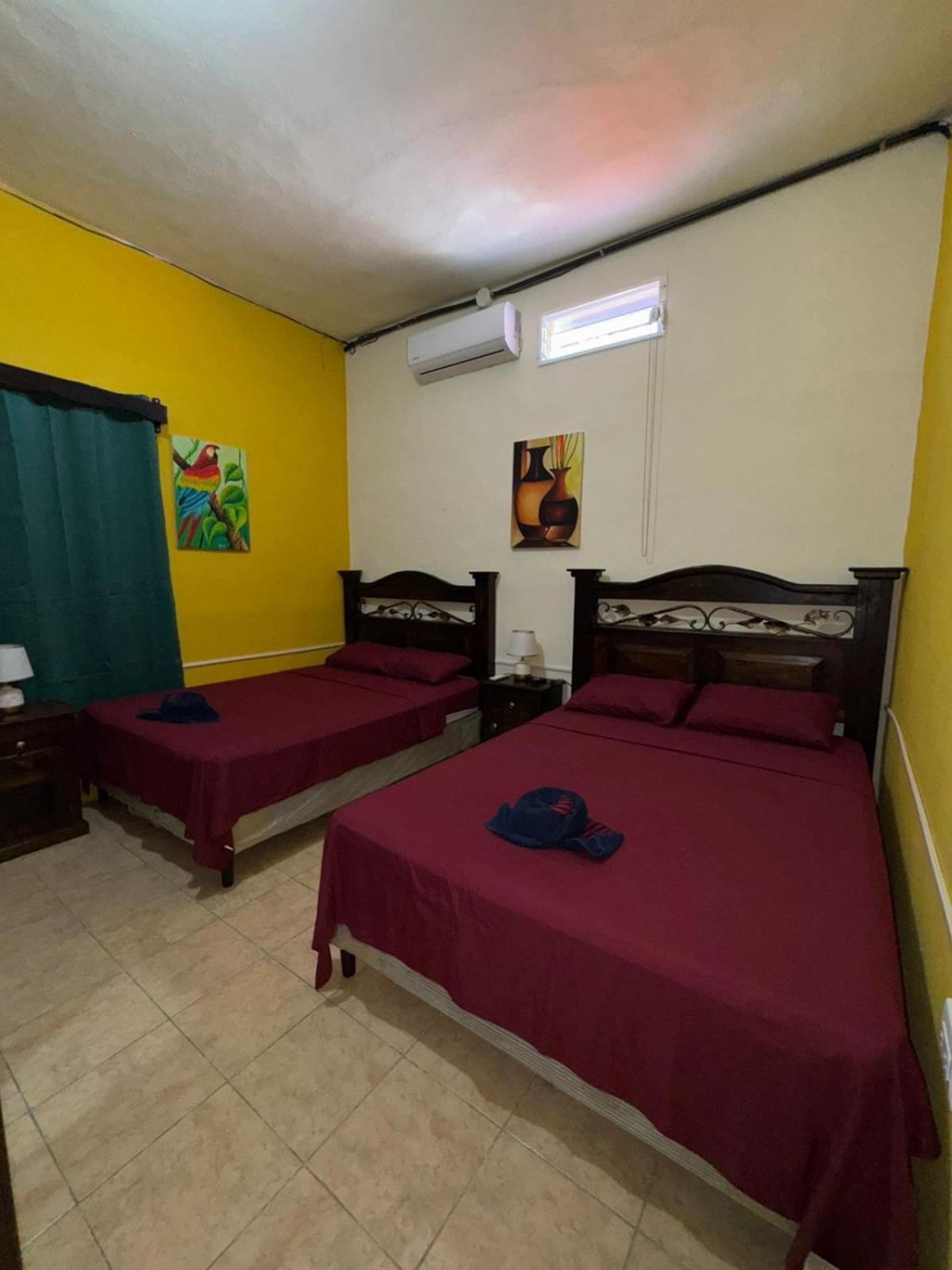 Casa Maya Itza Flores Luaran gambar