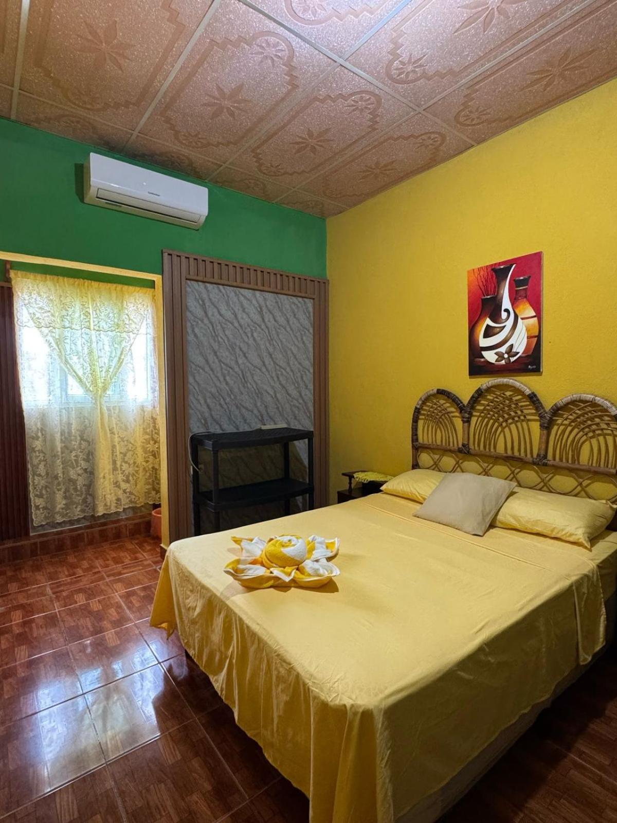 Casa Maya Itza Flores Luaran gambar