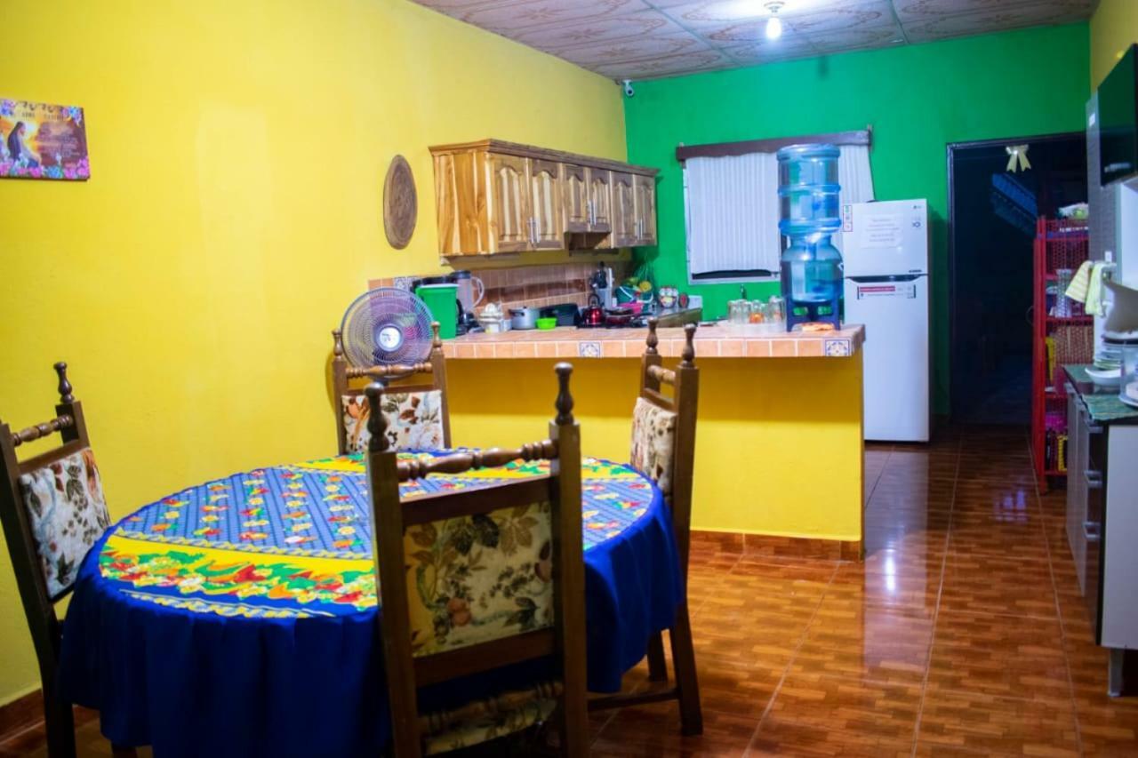 Casa Maya Itza Flores Luaran gambar